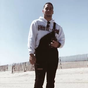 Meet your Posher, Jason